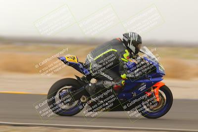 media/Sep-10-2022-SoCal Trackdays (Sat) [[a5bf35bb4a]]/Turn 2 (1pm)/